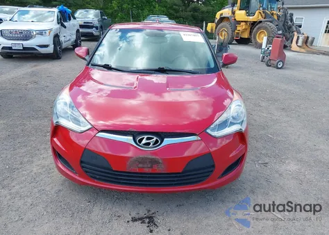 2012 Hyundai Veloster Base W/Gray z USA, uszkodzony, nr VIN KMHTC6AD7CU036446